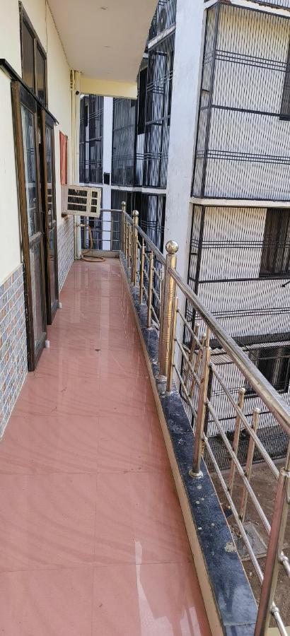 Hotel Shri Ram Bhavan Ayodhya Exterior photo