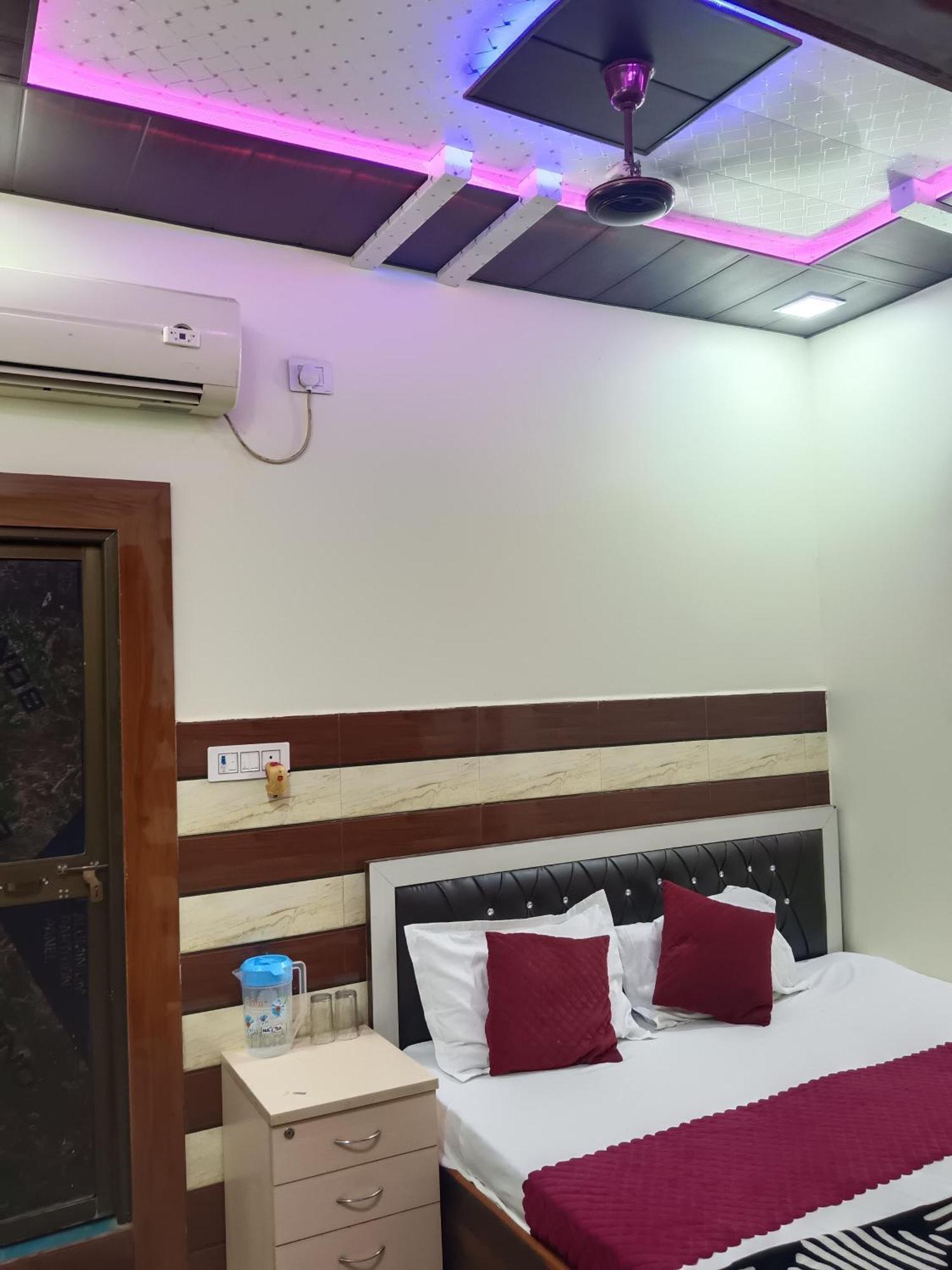 Hotel Shri Ram Bhavan Ayodhya Exterior photo